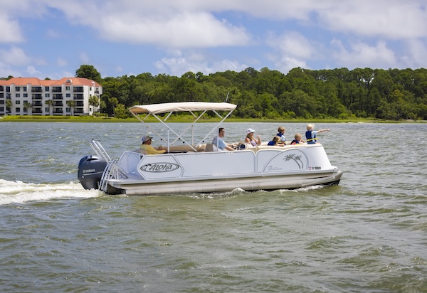 Pontoon rental from Shelter Cove Boat Rentals